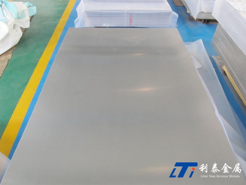 1538290823103907.jpg 醫(yī)用鈦板